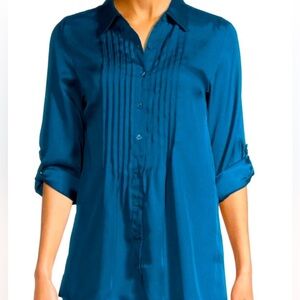 WHITE STAG PLEATED BUTTON DOWN BLOUSE WOMENS LONG SLEEVES BLUE COLOR SIZE SMALL